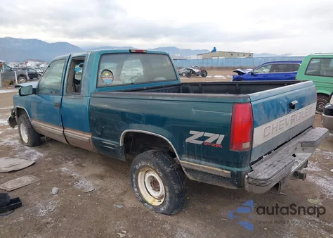 1997 Chevrolet K1500 Fleetside из США, поврежденный, VIN 2GCEK19R8V1261282